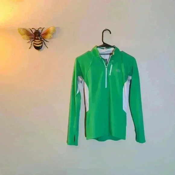 The North Face Tops - The North Face light weight sweatshirt, green and white, small
